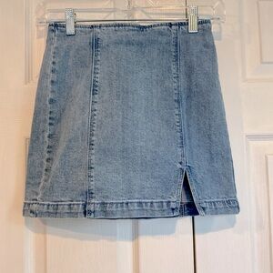 🩷 Pacsun Blue Denim Mini Skirt - Size 23